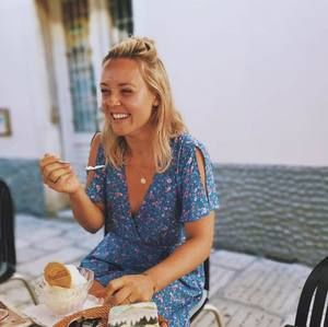 Meet your Posher, Ariel